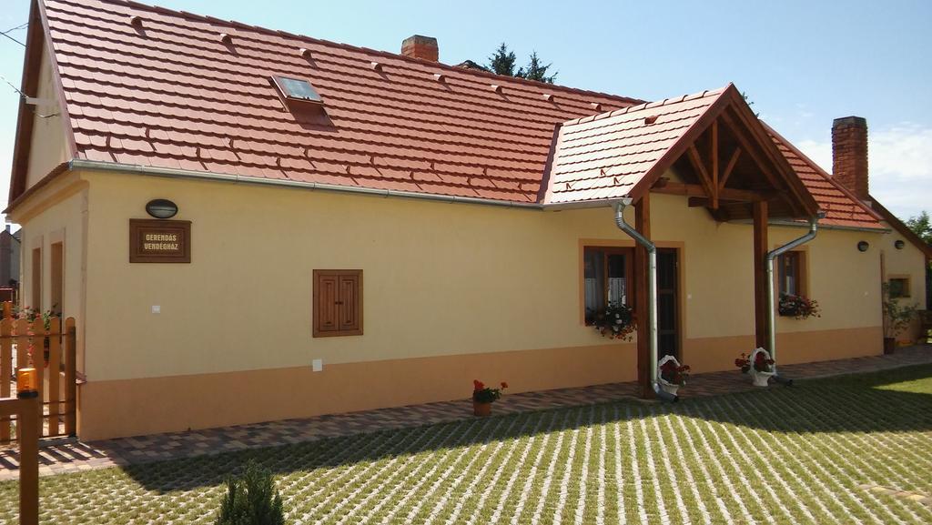 Gerendas Vendeghaz Sotony Exterior foto